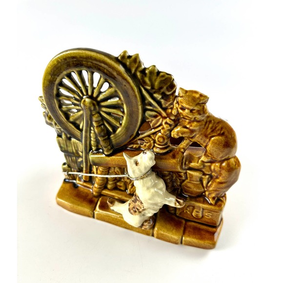 1950's McCoy Pottery Planter Dog And Cat At The Spinning Wheel 6.5" Tall - Picture 1 of 11